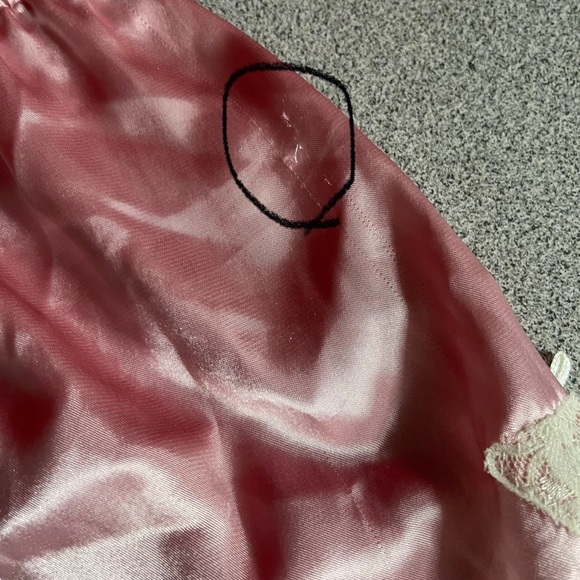 La Vie En Rose 🌹 Pink Satin Lace Trim 2pc Cami Short Set - Picture 14 of 15